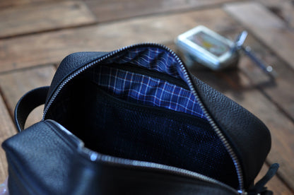 Premium Leather Travel Kit – Black Pebble with Handle & Side Pouch (9" x 5.5" x 4.5")