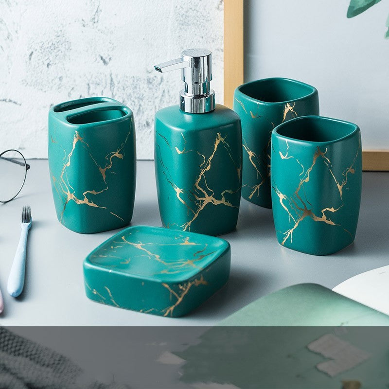 Minimalist Bathroom Mouthwash Cup – Practical and Thoughtfully Designed