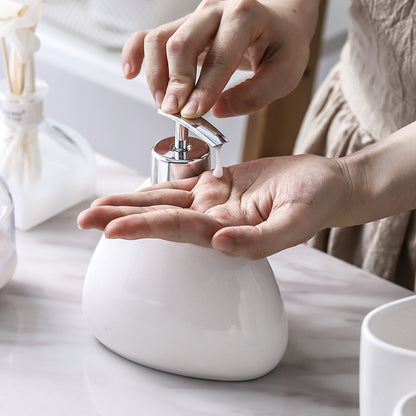 Simple White Porcelain Bathroom Five-Piece Set