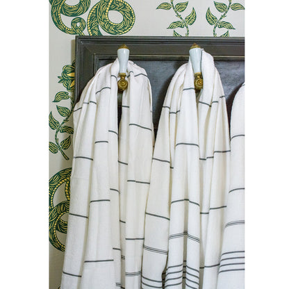 Classic Terry Turkish Towel – 100% Turkish Cotton, Hand-Loomed, Lightweight & Absorbent
